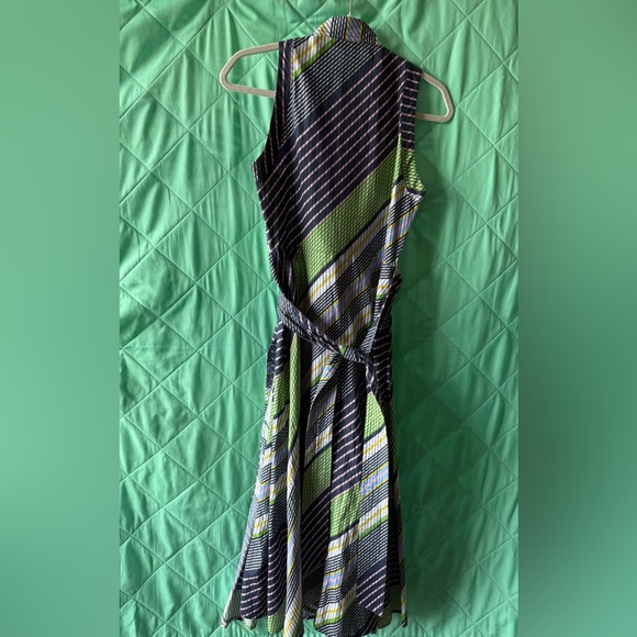 Tory Burch Striped Wrap Dress Multicolor Midi | Belted Sleeveless | Size 2 - Picture 8 of 9